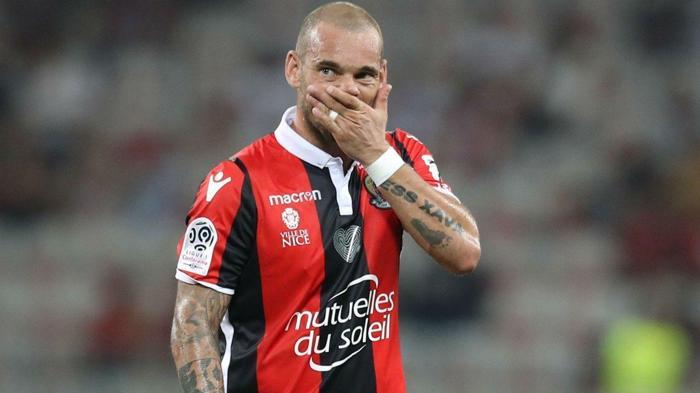 Beşiktaşta Şenol Güneşten Wesley Sneijdere veto