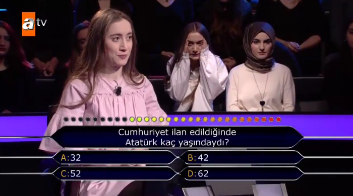 Kim Milyoner Olmak İsterde Atatürk sorusuna 2 joker kullanan yarışmacı tepki aldı