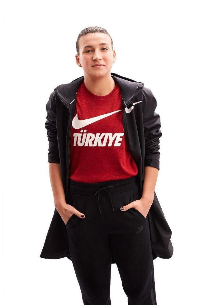 A Milli Takımın yeni formaları tanıtıldı