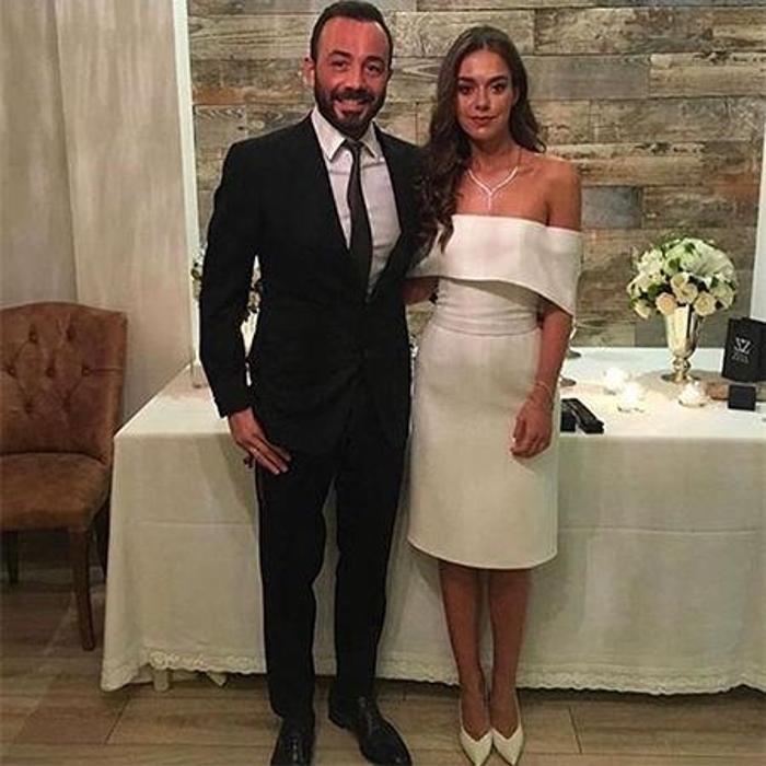 Bensu Soral ile Hakan Baş nişanlandı