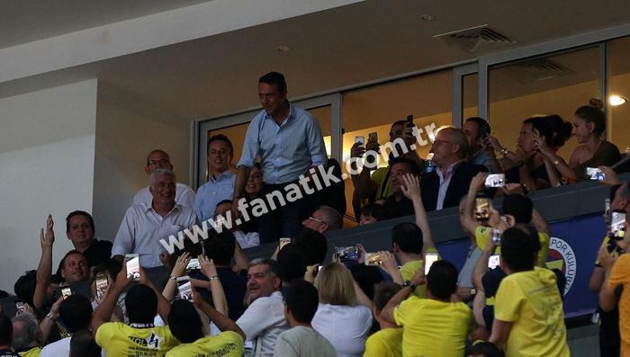 Fenerbahçe Doğuş ve Ali Koçun şampiyonluk coşkusu