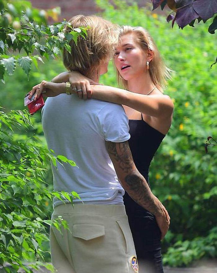 Justin Bieber: Tanrı beni Hailey ile ödüllendirdi