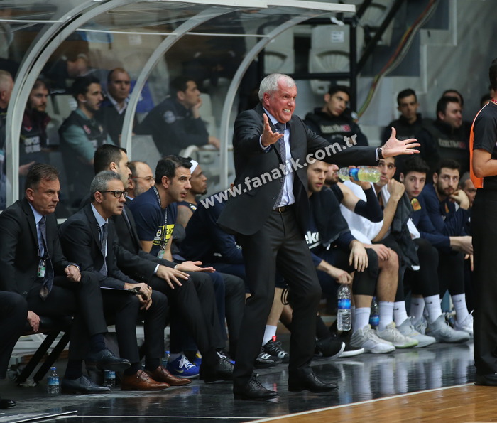 Beşiktaş Sompo Japan - Fenerbahçe Beko maçından ekrana yansımayanlar