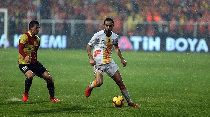Galatasarayda Muslera ile Maicon kısa süreli tartıştı
