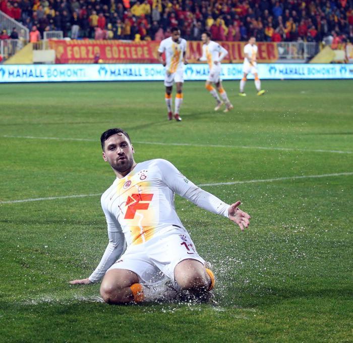 Galatasarayda Muslera ile Maicon kısa süreli tartıştı