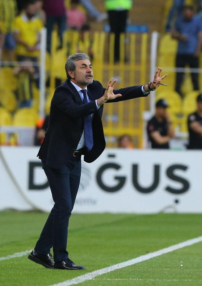 Comolli gece gündüz hoca için çalışıyor