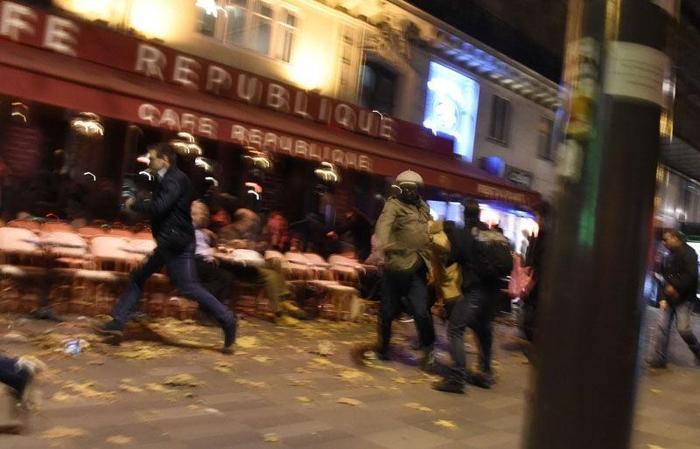 Fransa-Almanya maçı sırasında yaşanan patlama ve sonrası...