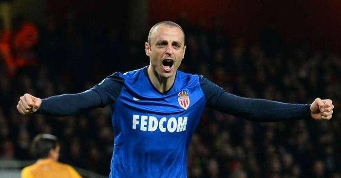 10) Dimitar Berbatov | 326 kariyer golü