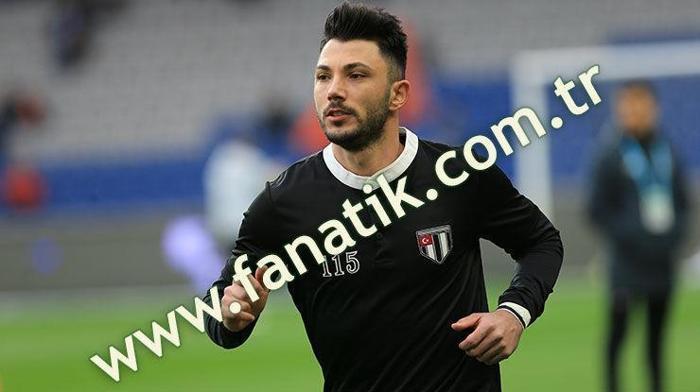 Başakşehir-Beşiktaş maçındaki gizemli güzel
