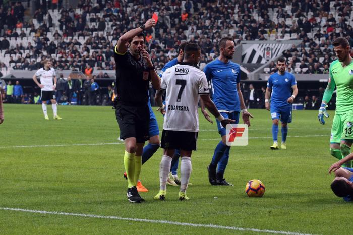 An be an Ricardo Quaresmanın direkt kırmızı kartı