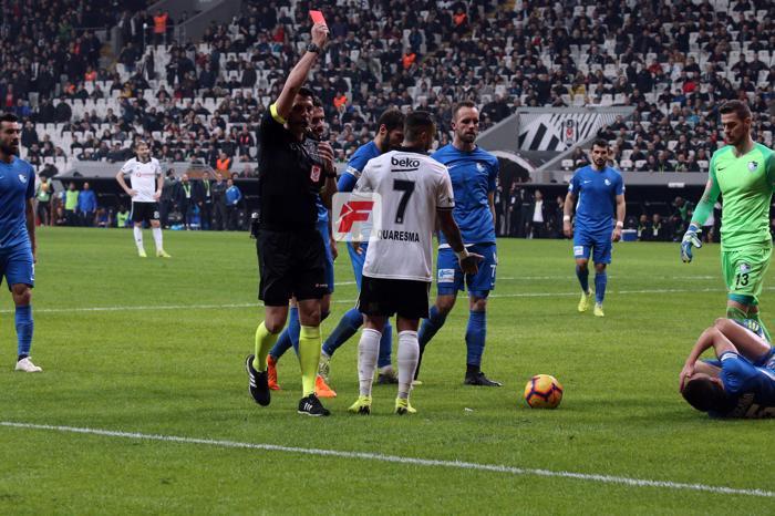 An be an Ricardo Quaresmanın direkt kırmızı kartı
