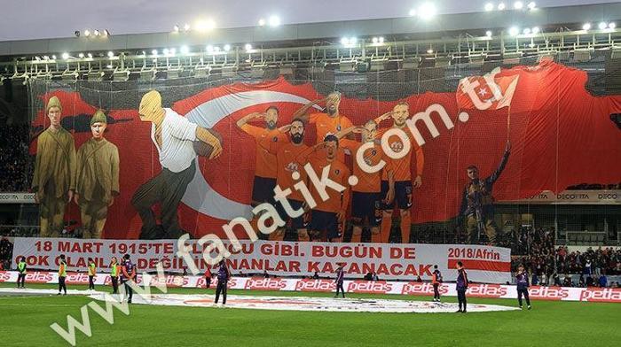 Başakşehir-Beşiktaş maçındaki gizemli güzel