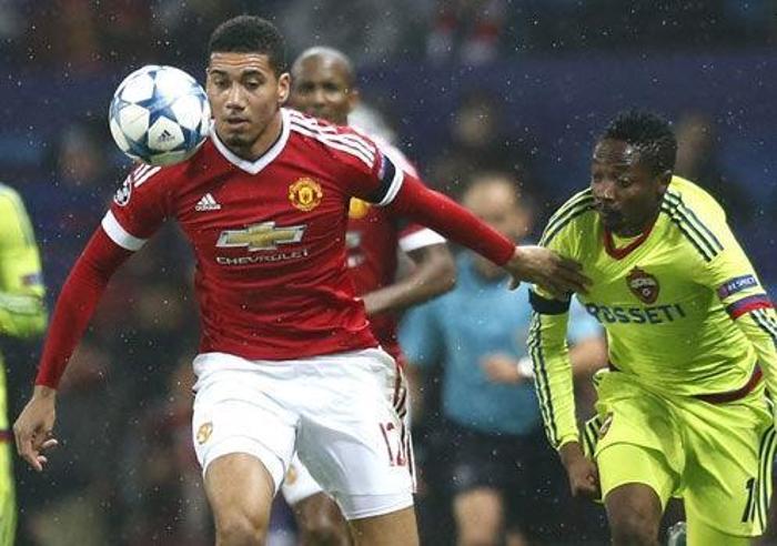Defans: Chris Smalling (Manchester United)