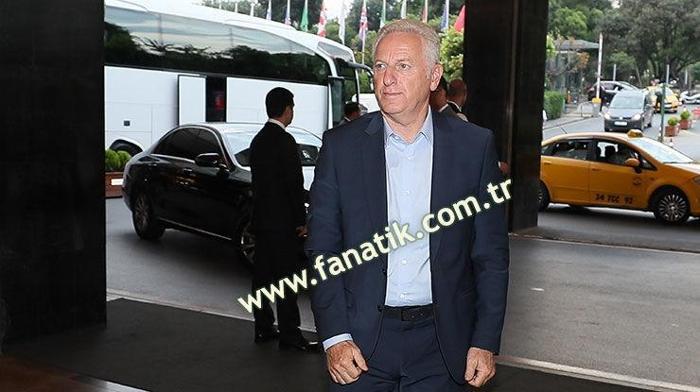 Futbol camiası iftar yemeğinde buluştu
