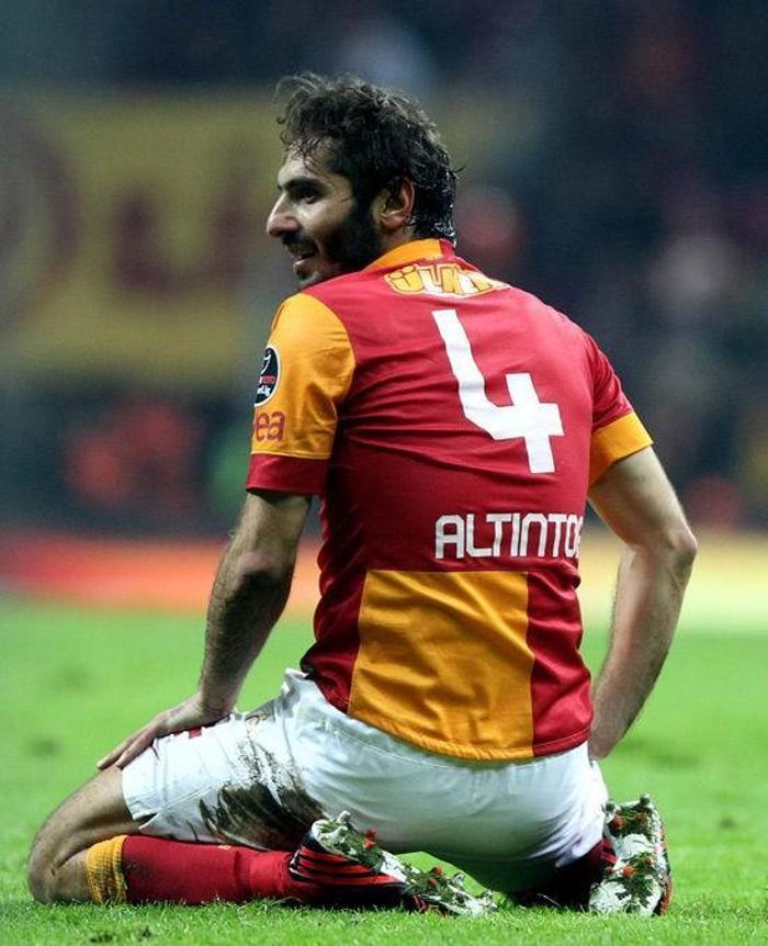 Galatasarayda Hamit Altıntop yolcu