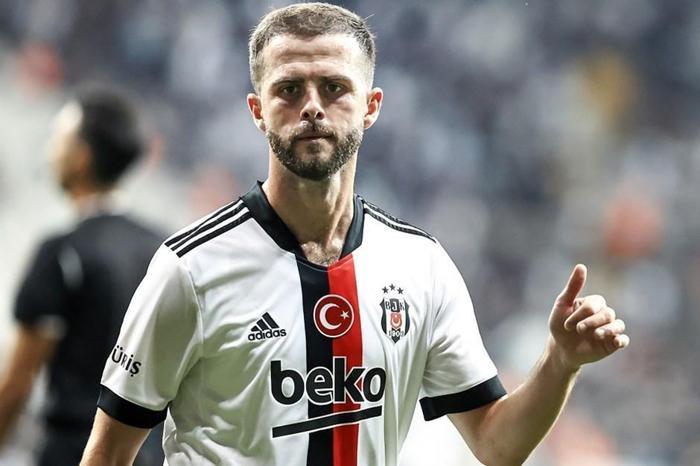 Beşiktaşın Antalyaspor maçı ilk 11i (Muhtemel)