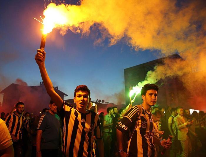 Ali Koç, taraftarlarla buluştu