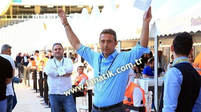 Ali Koç başkan oldu Ali şen coştu...