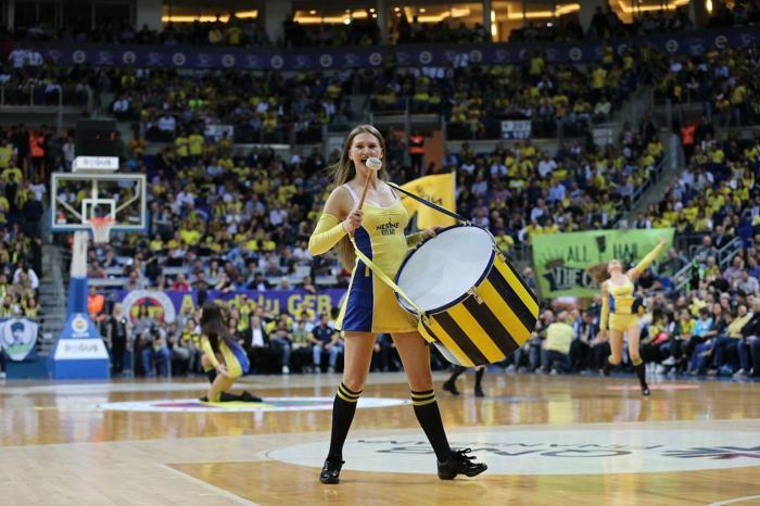 Fenerbahçe maçına Alex damgası