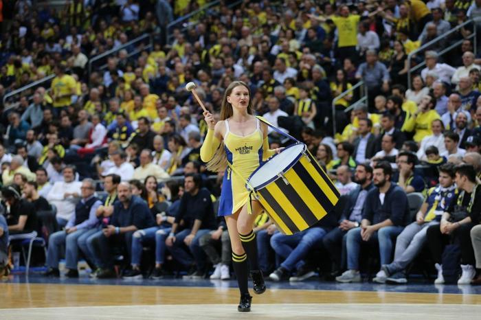 Fenerbahçe maçına Alex damgası