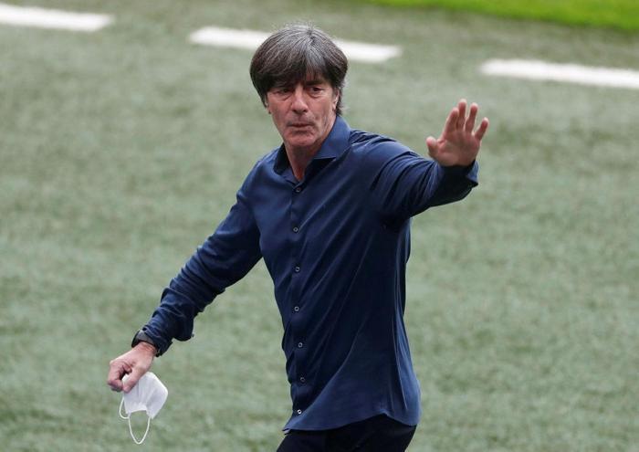 Son dakika Fenerbahçede Joachim Löwün geliş tarihi belli oldu