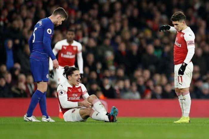 Arsenale kötü haber Bellerin 9 ay yok