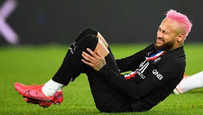 Saç stiliyle dikkat çeken yıldız futbolcular