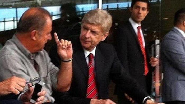 Fatih Terim, Wengere 3 yıldızı sordu