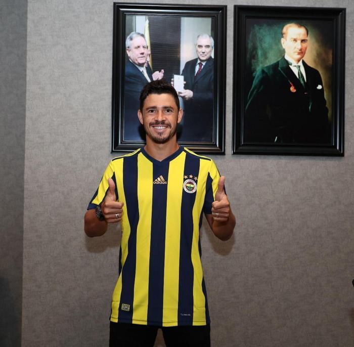 Fenerbahçeli Giulianodan derbi öncesi flaş açıklamalar