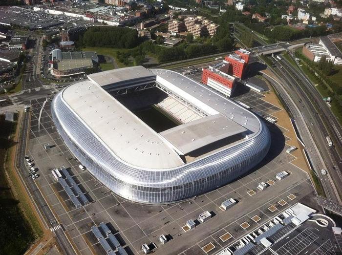 STADE PIERRE MAUROY