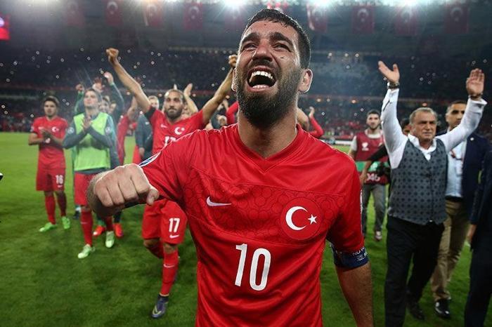 Arda Turan (28 yaşında)