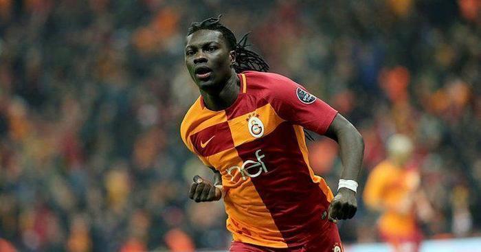 Galatasarayın yıldızı Bafetimbi Gomisten transfer açıklaması