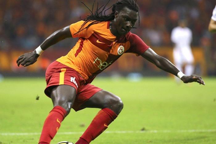 Kariyerine Galatasarayda mı devam edeceksin