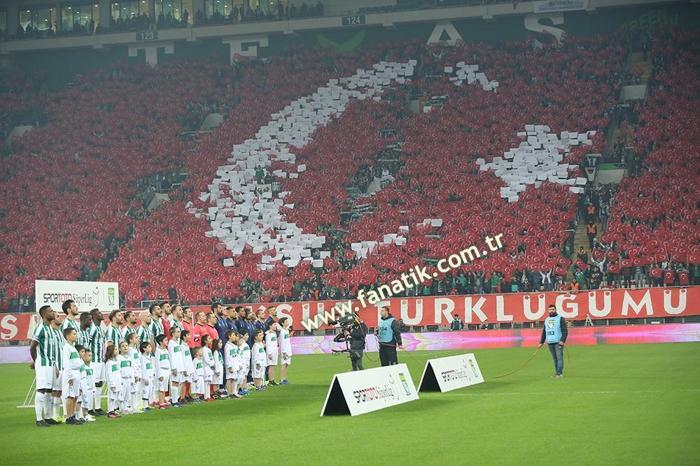 Bursaspor - Fenerbahçe maçından kareler