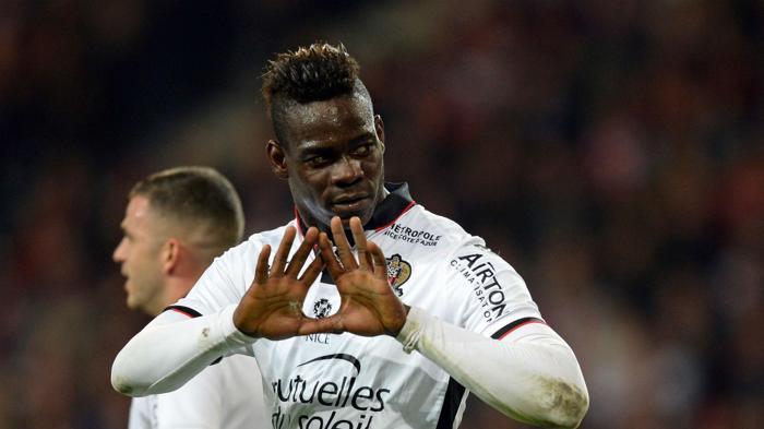 Galatasarayın da ilgilendiği Mario Balotellinin transferi bitti