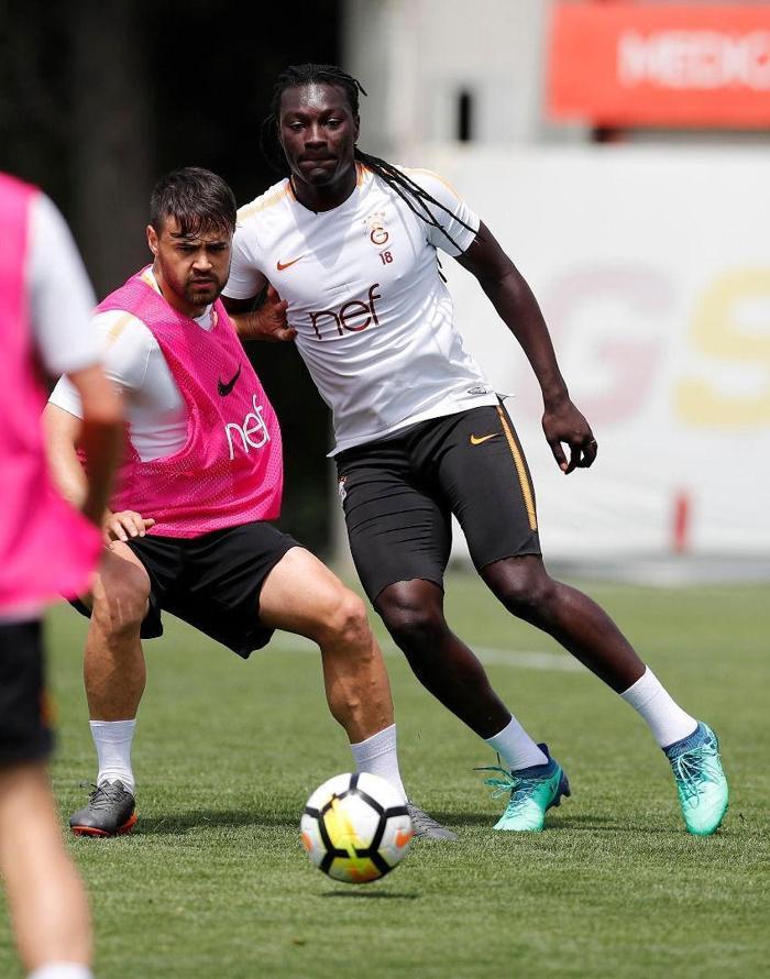 Galatasaray transferde bombaları patlatıyor