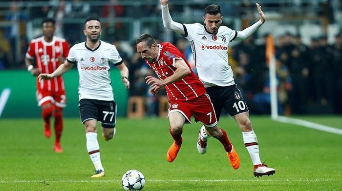 Beşiktaşlı futbolcuyu Zidanea benzetti