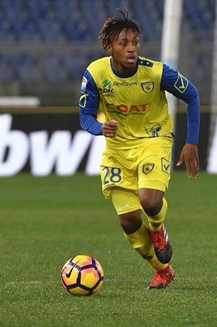 Galatasaraydan flaş transfer atağı 5 milyon euro...