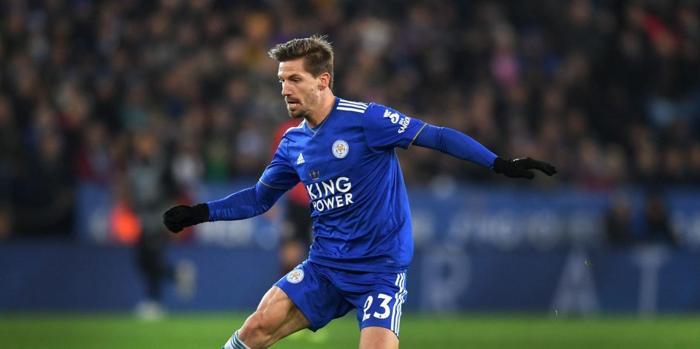 Fenerbahçenin gündemindeki Adrien Silva, transfer tekliflerini doğruladı