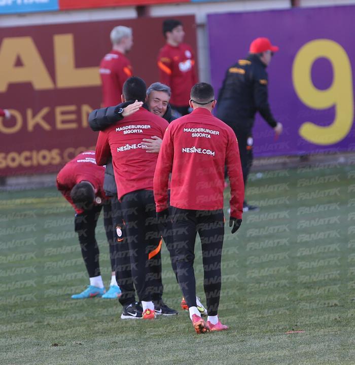 Galatasarayda Arda Turanın doğum günü kutlandı