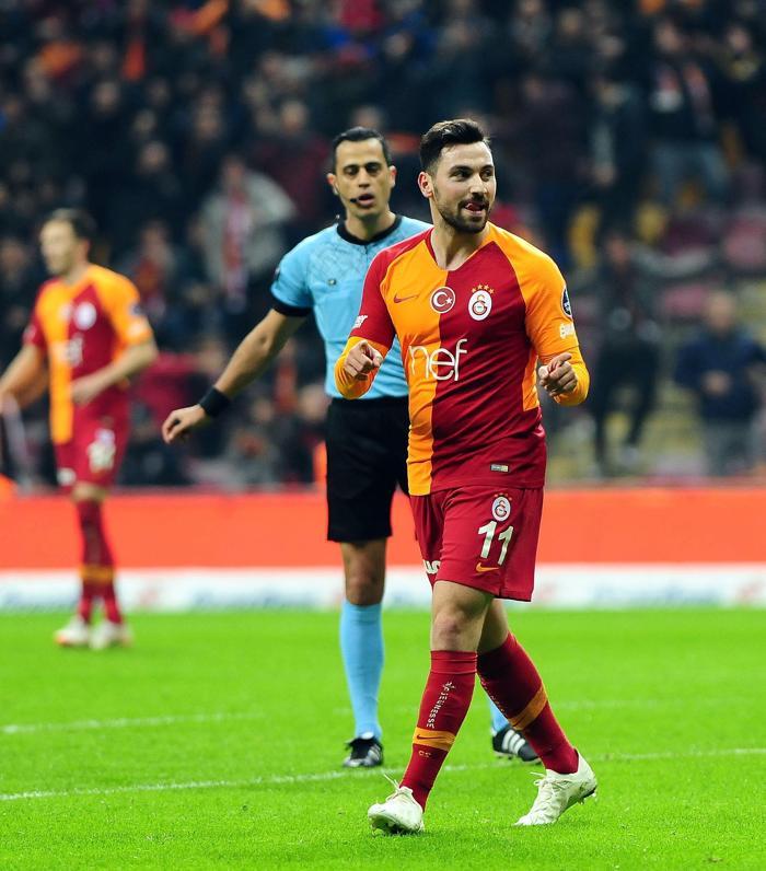 Galatasarayda Sinan Gümüşe Sürpriz Talip Galatasaray Gs Haberleri Spor