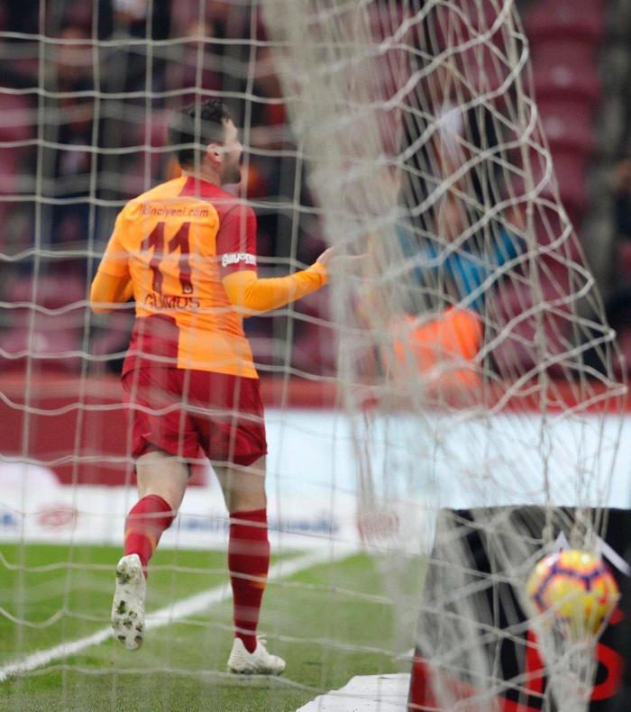 Galatasarayda Sinan Gümüşe Sürpriz Talip Galatasaray Gs Haberleri Spor