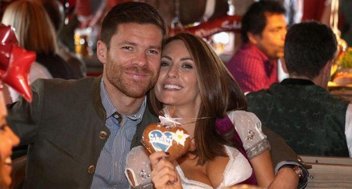 Bayern Münihli futbolcular Oktoberfestte