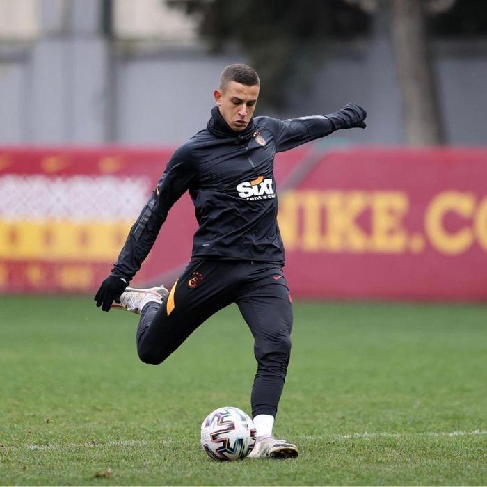 Galatasarayda sürpriz ayrılık Bartuğ Elmaz, Marsilyaya transfer oldu