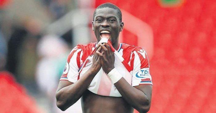 Beşiktaştan Galatasaraya Badou Ndiaye çalımı