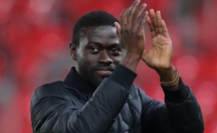 Beşiktaştan Galatasaraya Badou Ndiaye çalımı