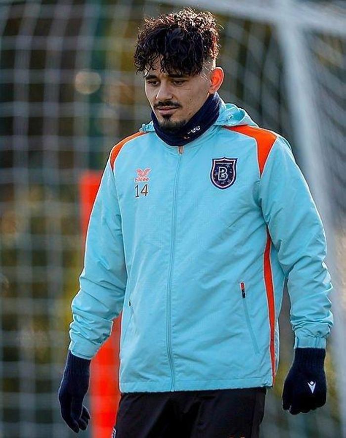 Son dakika transfer haberi Fatih Terimin prensiydi Emre Belözoğlu alıyor