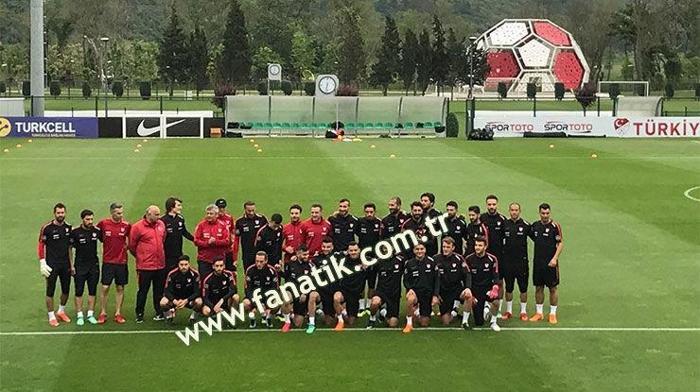 Milliler hazırlıklarına başladı