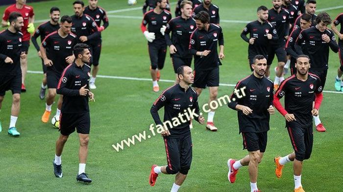 Milliler hazırlıklarına başladı