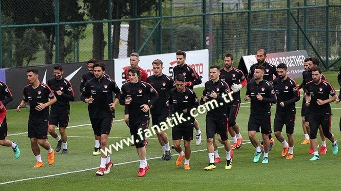 Milliler hazırlıklarına başladı